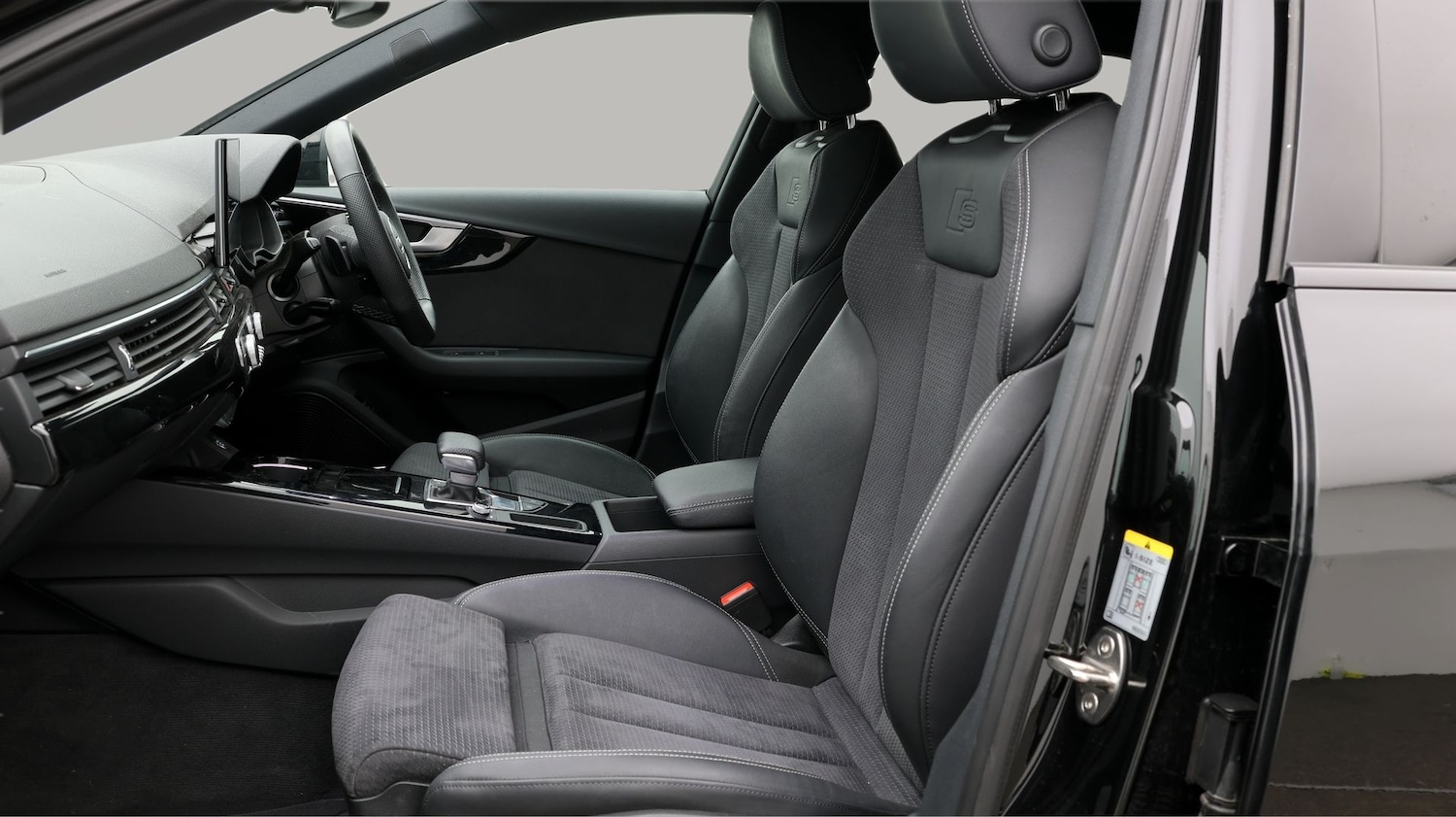 Used Audi A4 Avant for sale - 77201608: Photo 14