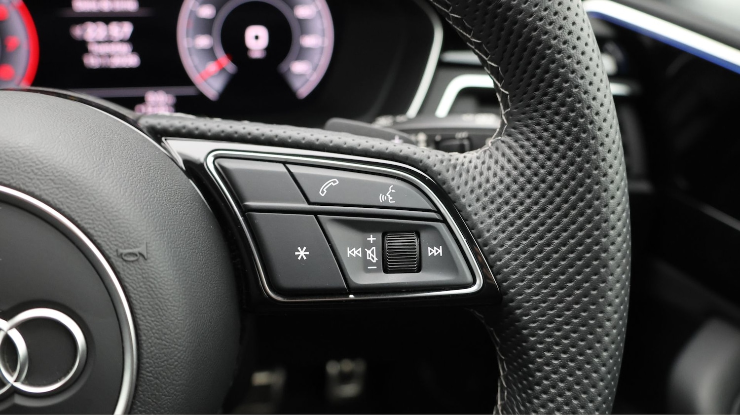 Used Audi A4 Avant for sale - 77201608: Photo 22