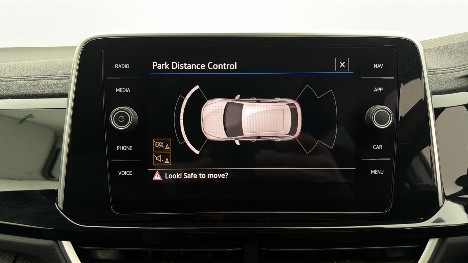 Used Volkswagen T-Roc 2023 for sale - 78176319: Photo 26