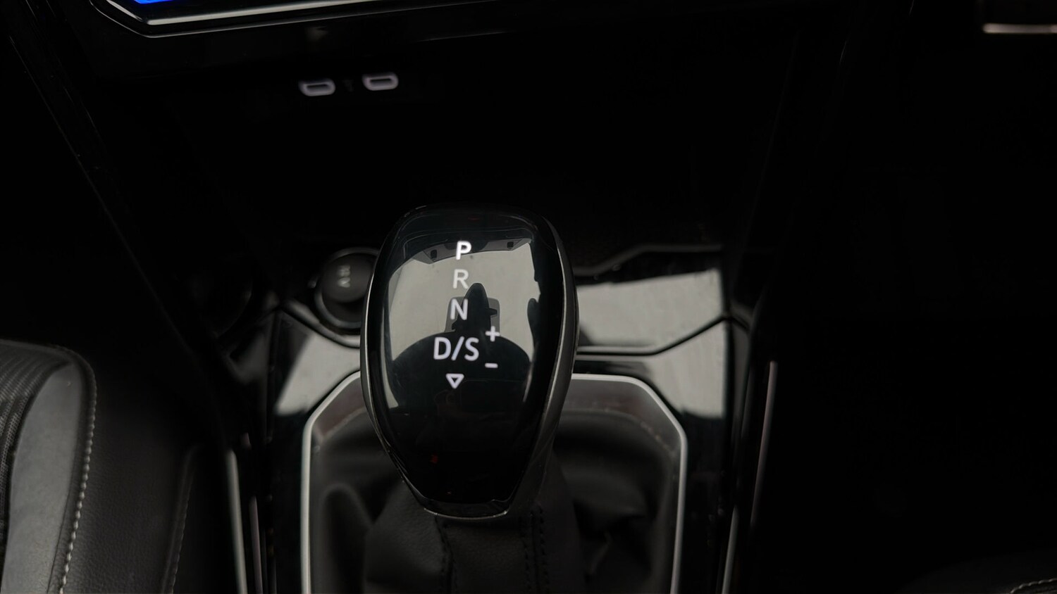 Used Volkswagen T-Roc 2023 for sale - 78176319: Photo 27