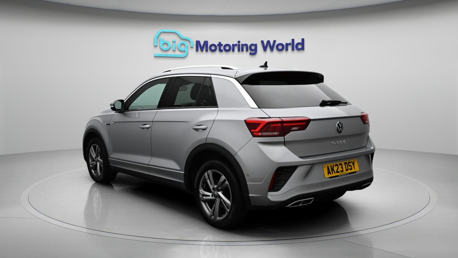 Used Volkswagen T-Roc 2023 for sale - 78176319: Photo 5