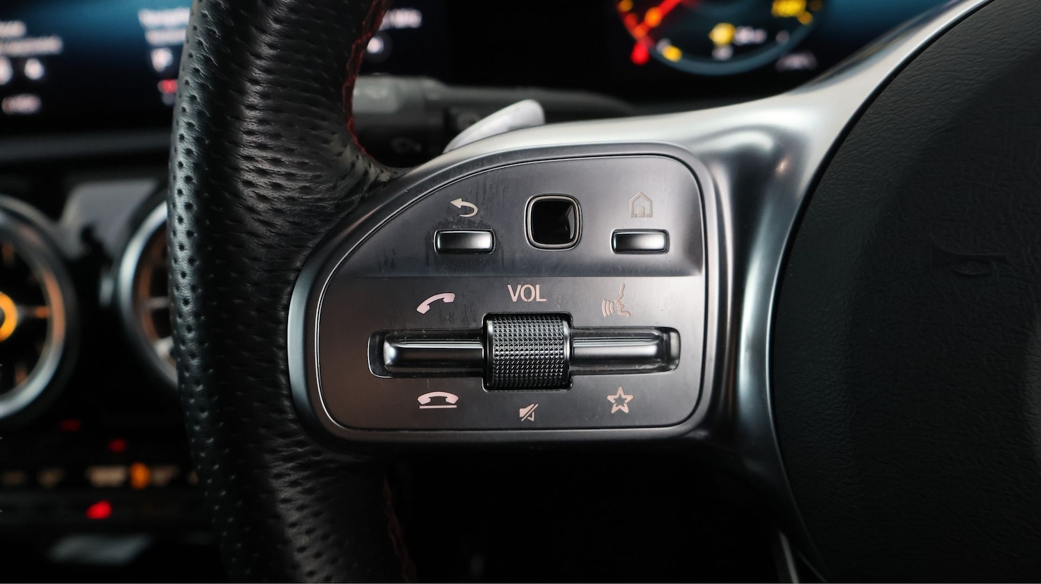 Used Mercedes-Benz A-Class 2019 for sale - 77336366: Photo 23