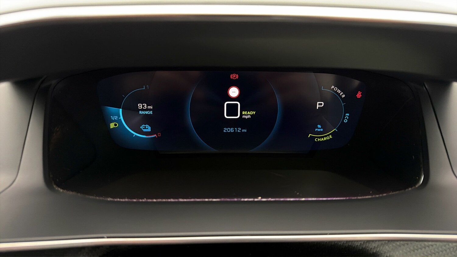 Used Peugeot E-2008 2022 for sale - 78077483: Photo 26