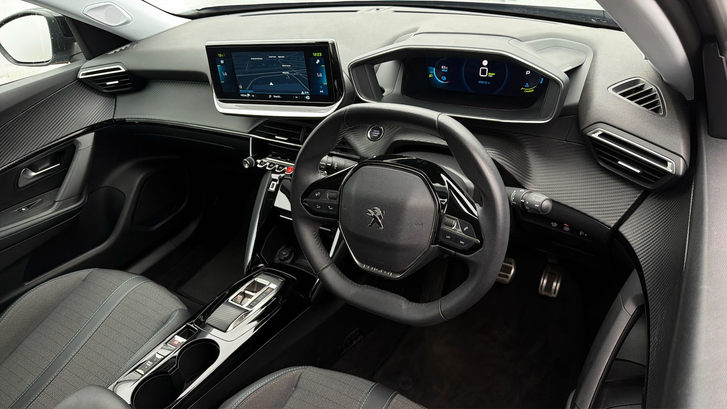 Used Peugeot E-2008 2022 for sale - 78077483: Photo 9