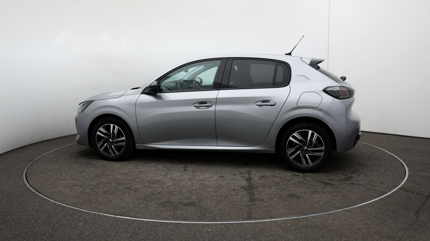 Used Peugeot 208 for sale - 76808616: Photo 51