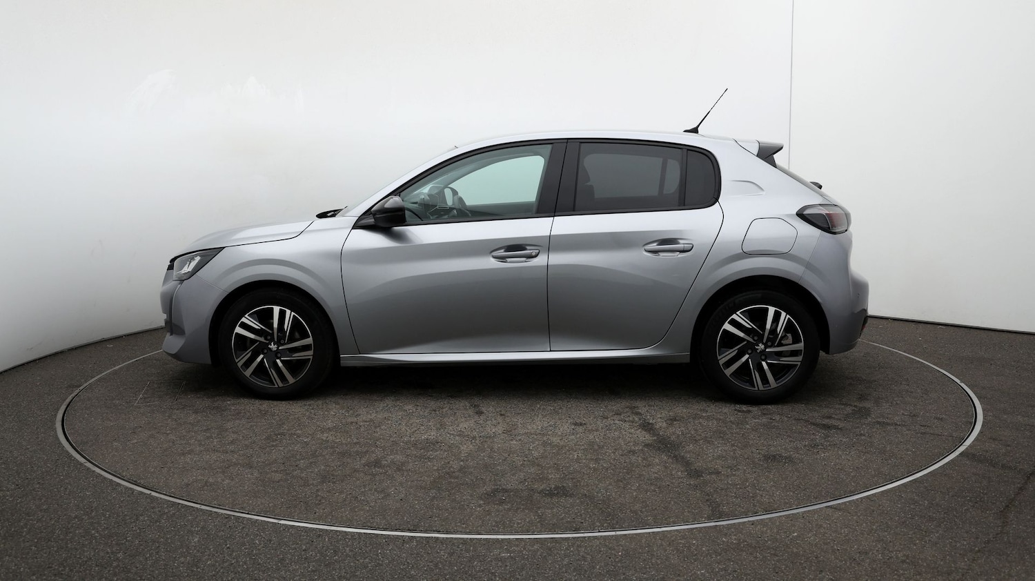 Used Peugeot 208 for sale - 76808616: Photo 57