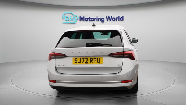 Used Skoda Octavia 2022 for sale - 76307105: Photo 7