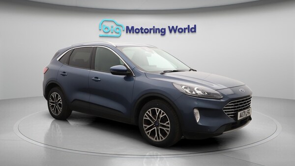 Used Ford Kuga 2021 for sale - 75577584: Photo 2