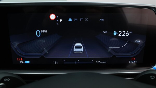 Used Hyundai IONIQ 6 2024 for sale - 76213949: Photo 11