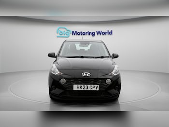 Used Hyundai i10 2023 for sale - 79098718: Photo