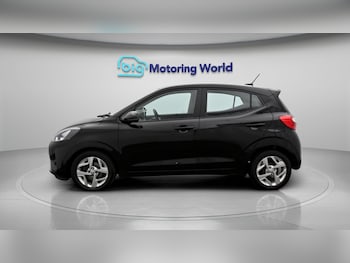 Used Hyundai i10 2023 for sale - 79098718: Photo