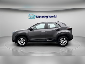 Used Toyota Yaris Cross 2024 for sale - 78871324: Photo