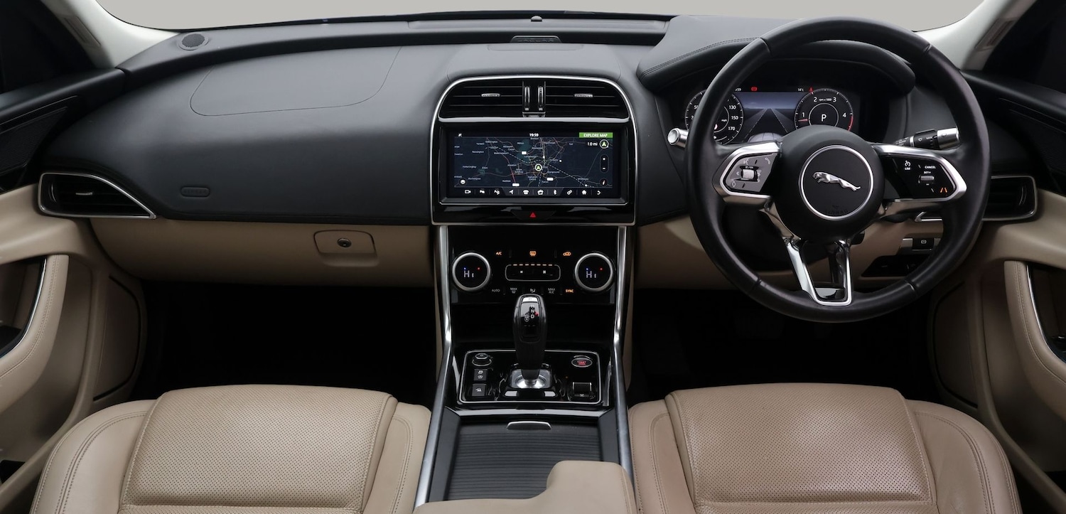 Used Jaguar XE 2019 for sale - 77064370: Photo 13