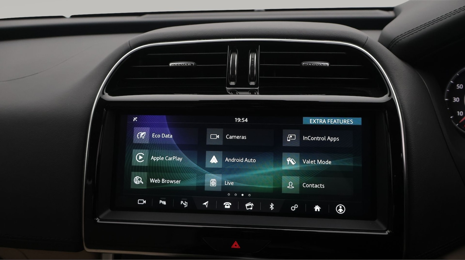 Used Jaguar XE 2019 for sale - 77064370: Photo 27