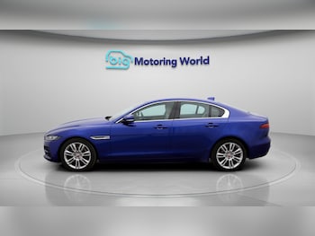 Used Jaguar XE 2019 for sale - 77064370: Photo