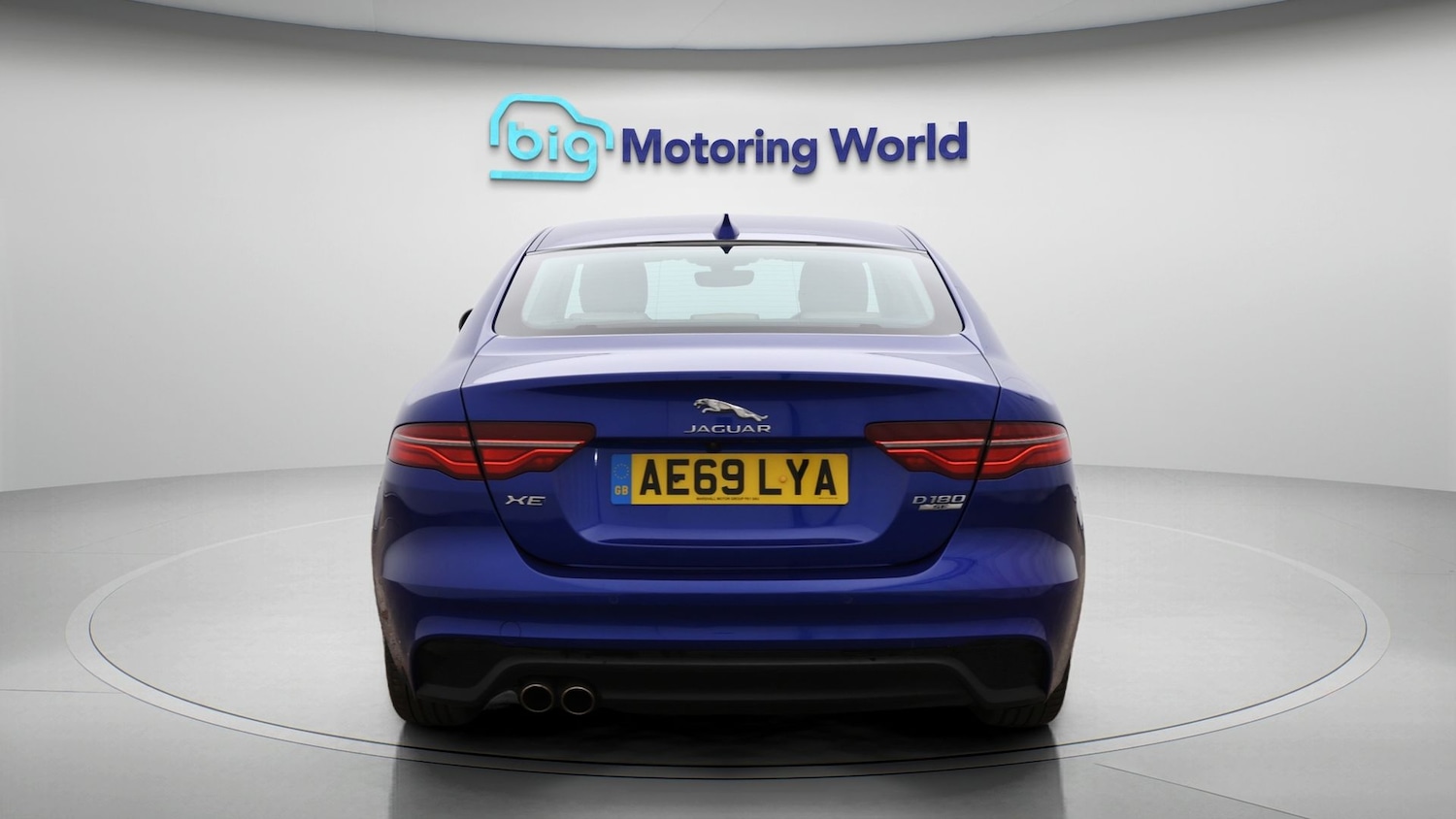 Used Jaguar XE 2019 for sale - 77064370: Photo 6