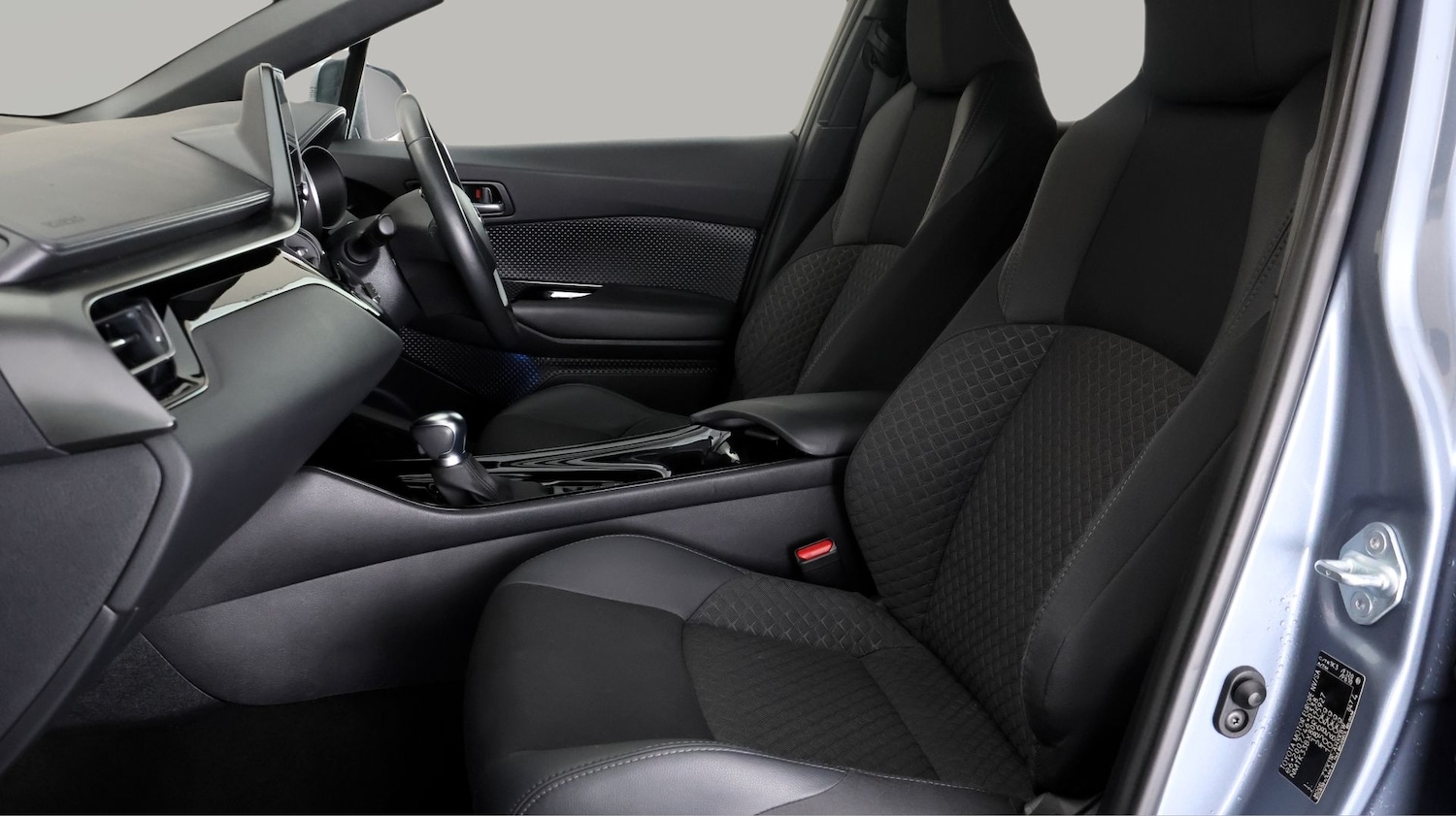 Used Toyota C-HR 2022 for sale - 77207062: Photo 14