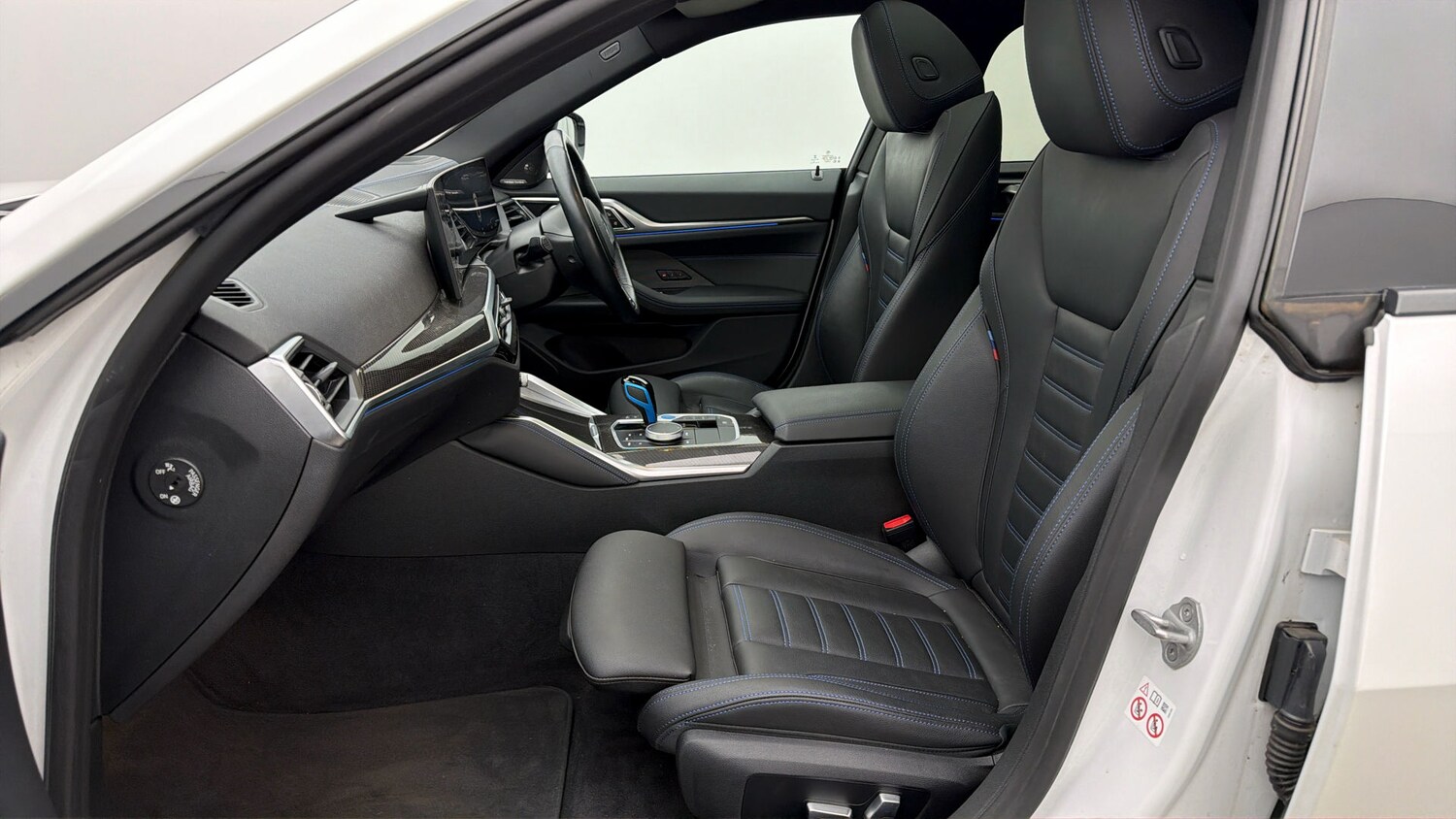 Used BMW i4 2022 for sale - 77744843: Photo 13