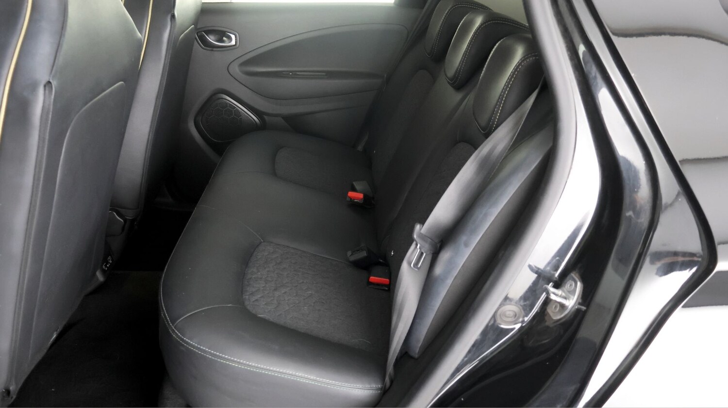 Used Renault Zoe for sale - 77761684: Photo 15