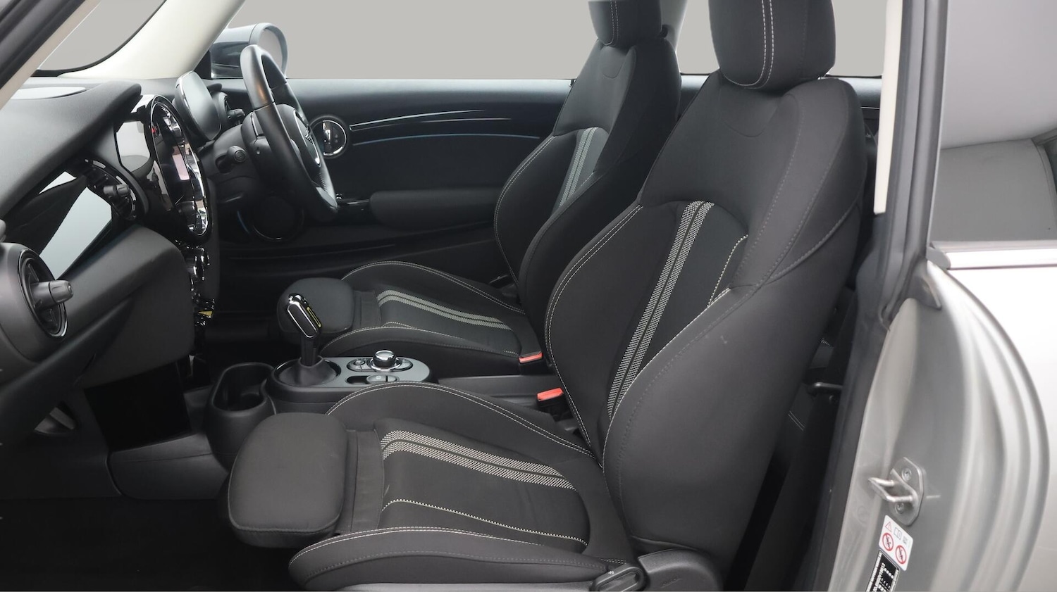 Used MINI Hatch 2023 for sale - 76656952: Photo 15