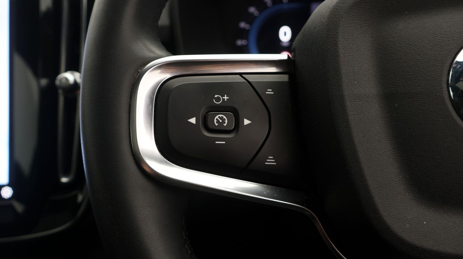 Used Volvo C40 2022 for sale - 77214759: Photo 23