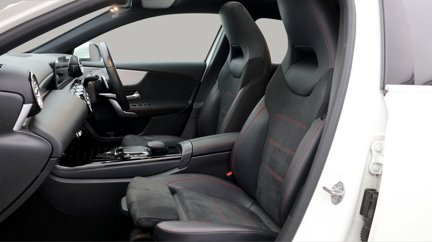 Used Mercedes-Benz A-Class 2020 for sale - 77460464: Photo 14