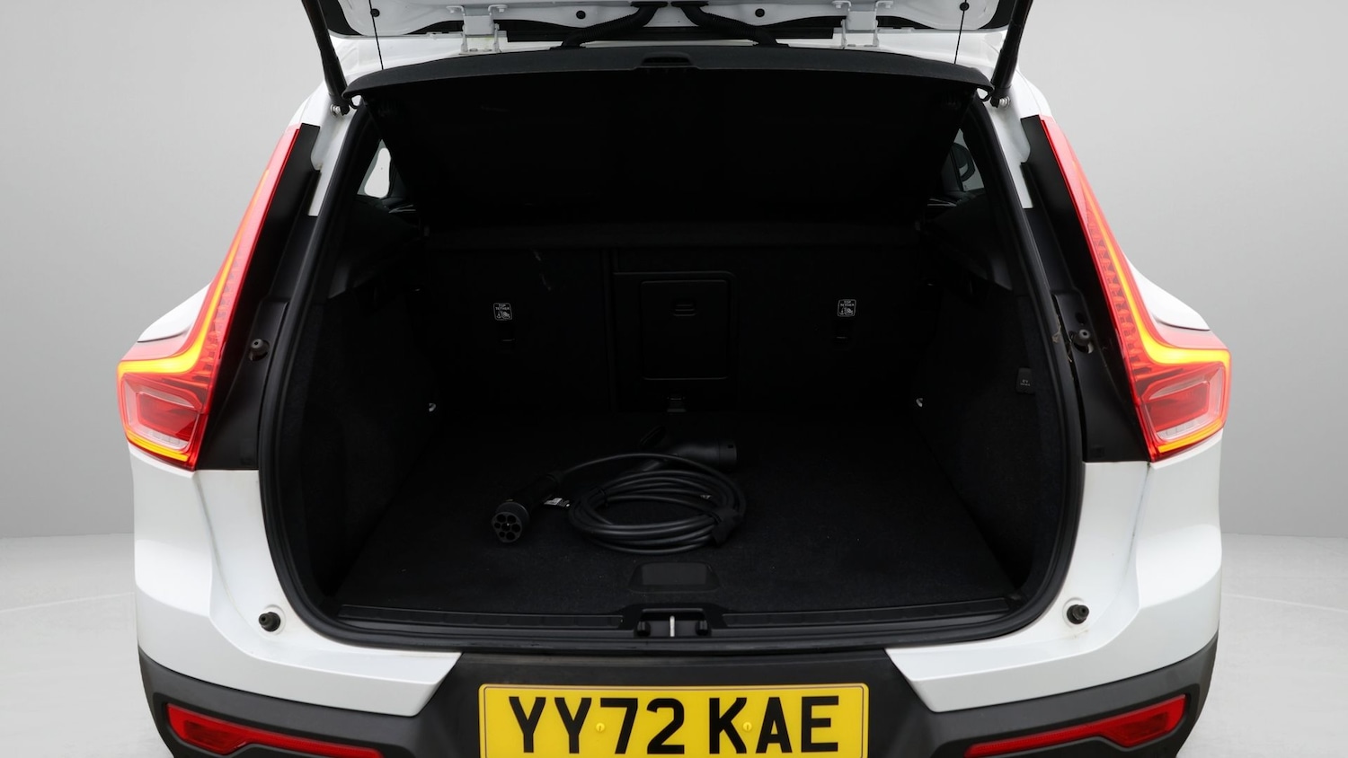 Used Volvo XC40 2022 for sale - 77201589: Photo 17