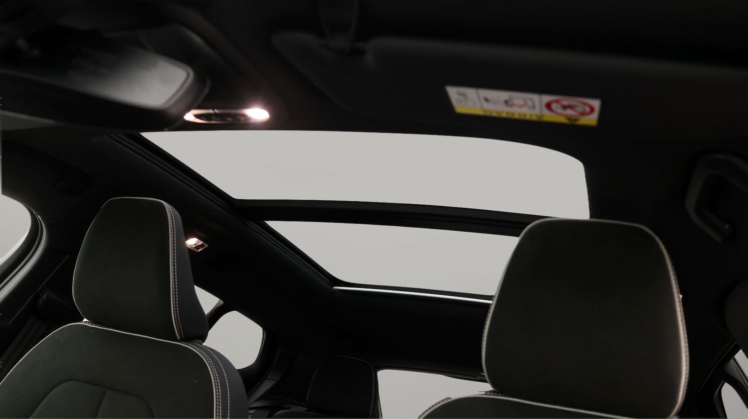 Used Volvo XC40 2022 for sale - 77201589: Photo 21