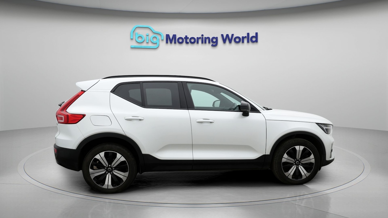 Used Volvo XC40 2022 for sale - 77201589: Photo 8