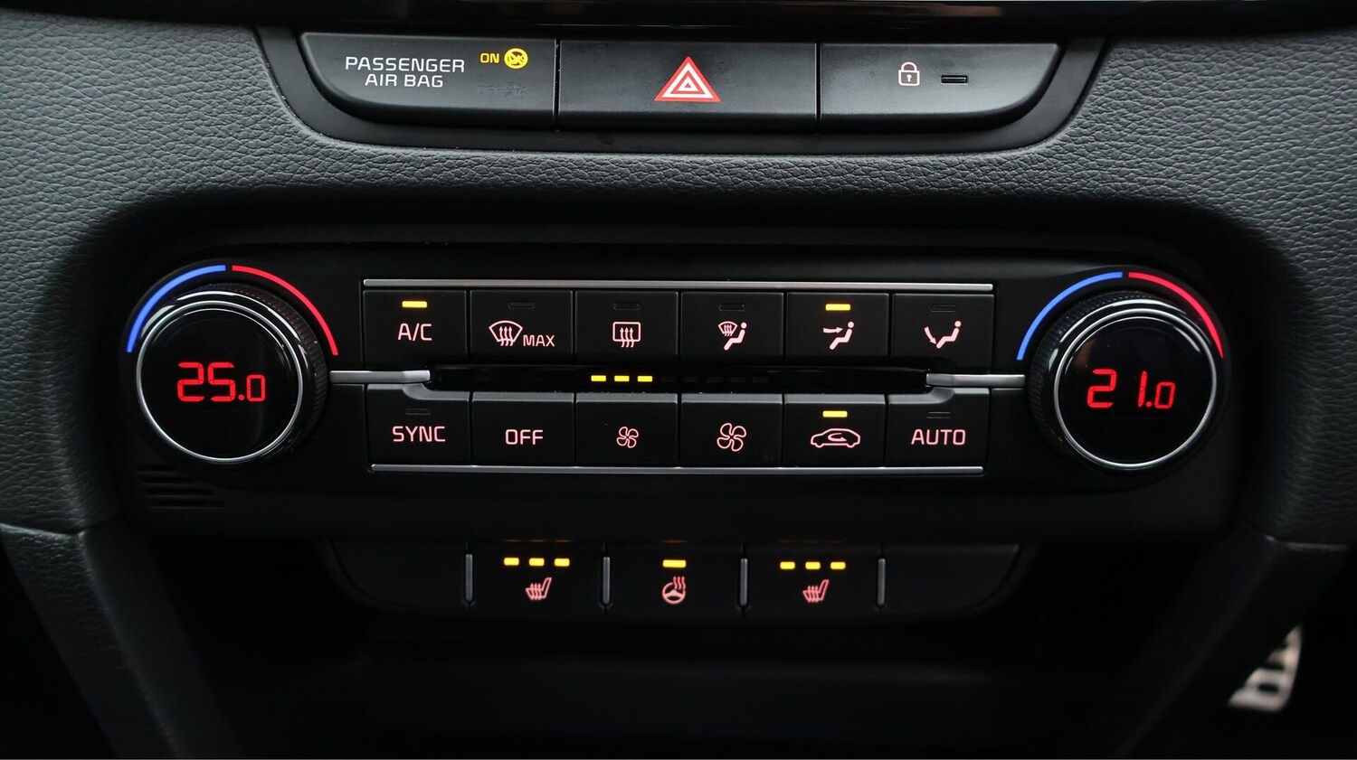 Used Kia Ceed 2024 for sale - 76122427: Photo 17