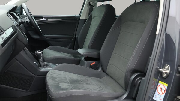 Used Volkswagen Tiguan 2021 for sale - 76094717: Photo 15