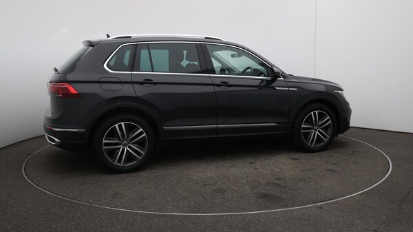 Used Volkswagen Tiguan 2021 for sale - 76094717: Photo 52