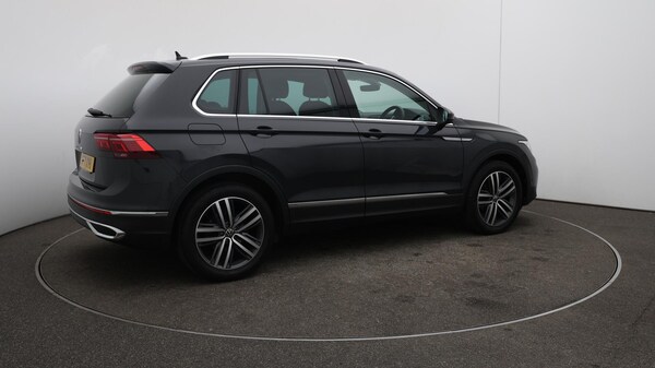 Used Volkswagen Tiguan 2021 for sale - 76094717: Photo 53