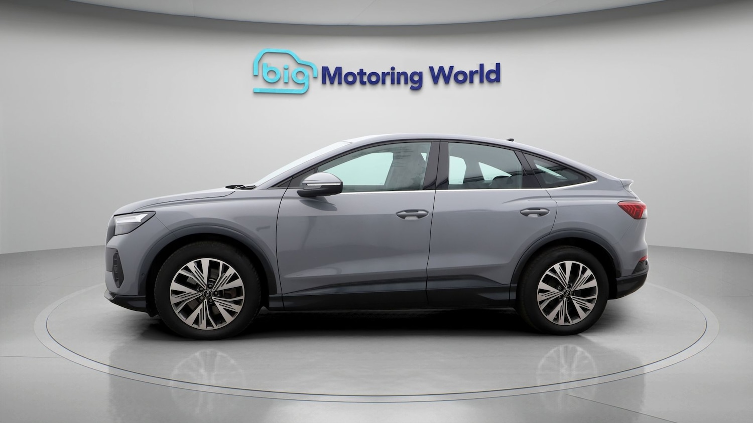 Used Audi Q4 e-tron 2022 for sale - 77620805: Photo 4