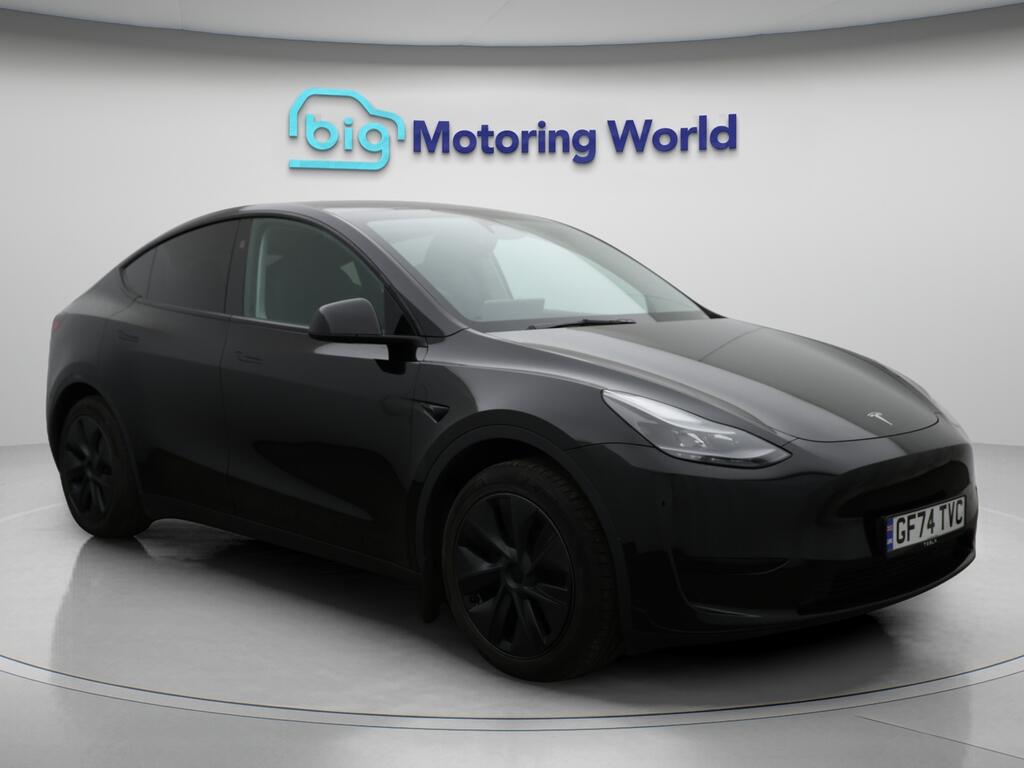 Used Tesla Model Y for sale - 76735109: Photo 1