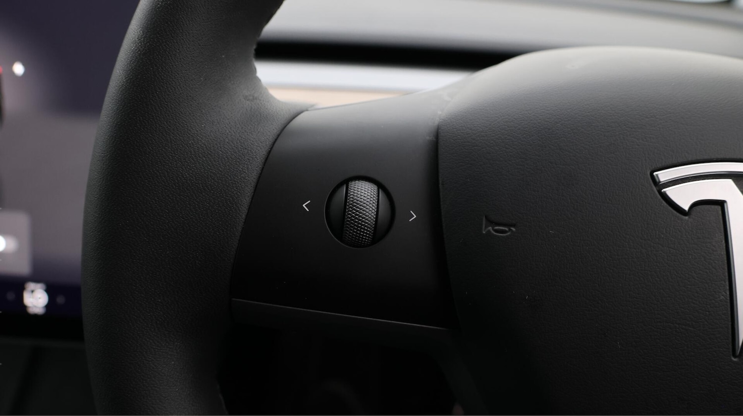 Used Tesla Model Y for sale - 76735109: Photo 23