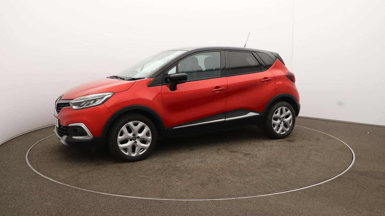 Used Renault Captur 2020 for sale - 75927230: Photo 67