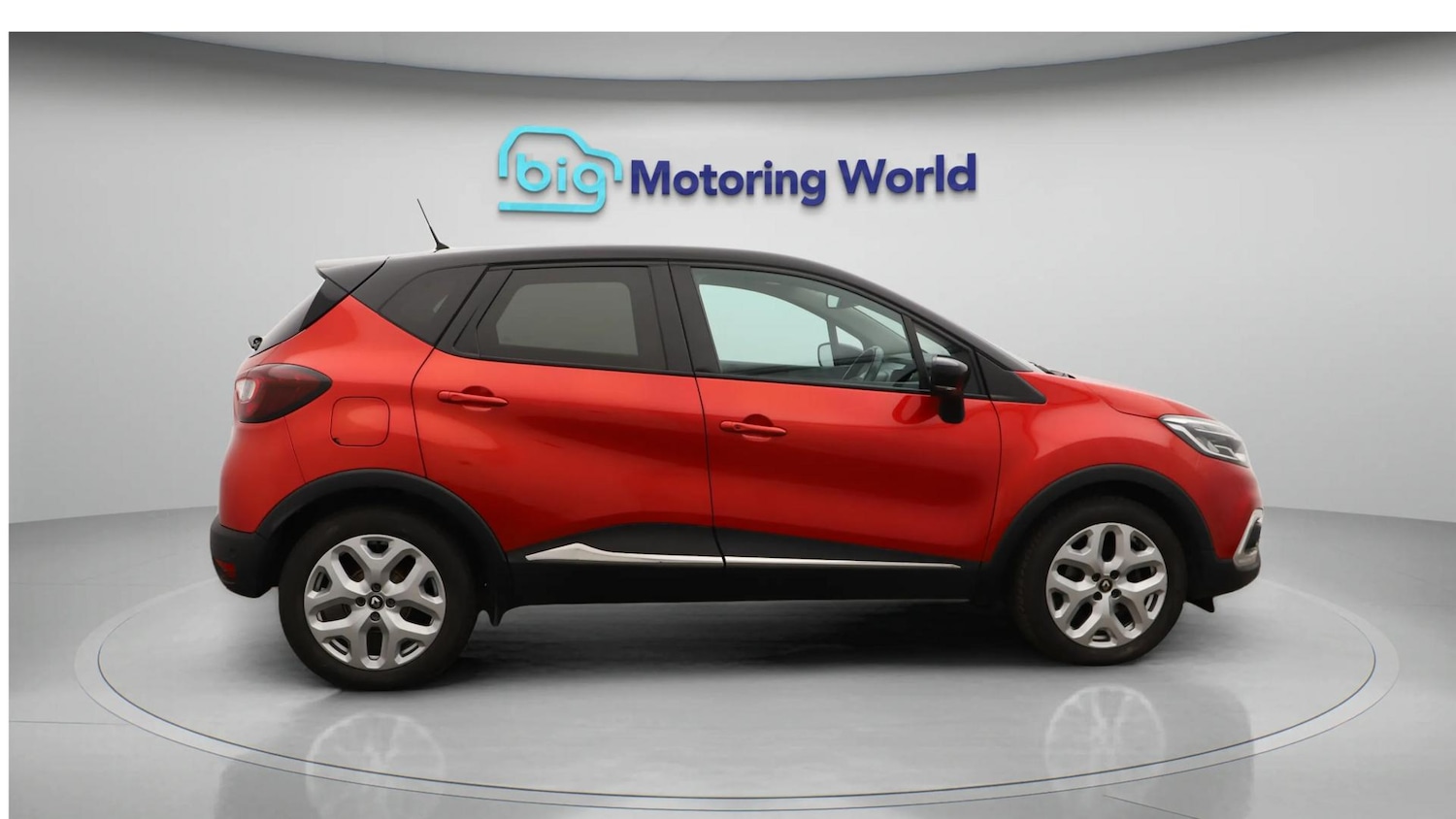 Used Renault Captur 2020 for sale - 75927230: Photo 9