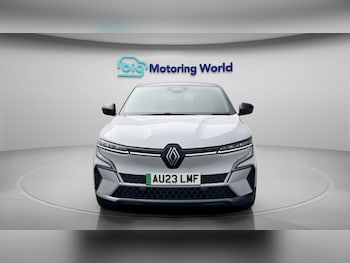 Used Renault Megane E Tech 2023 for sale - 78938397: Photo