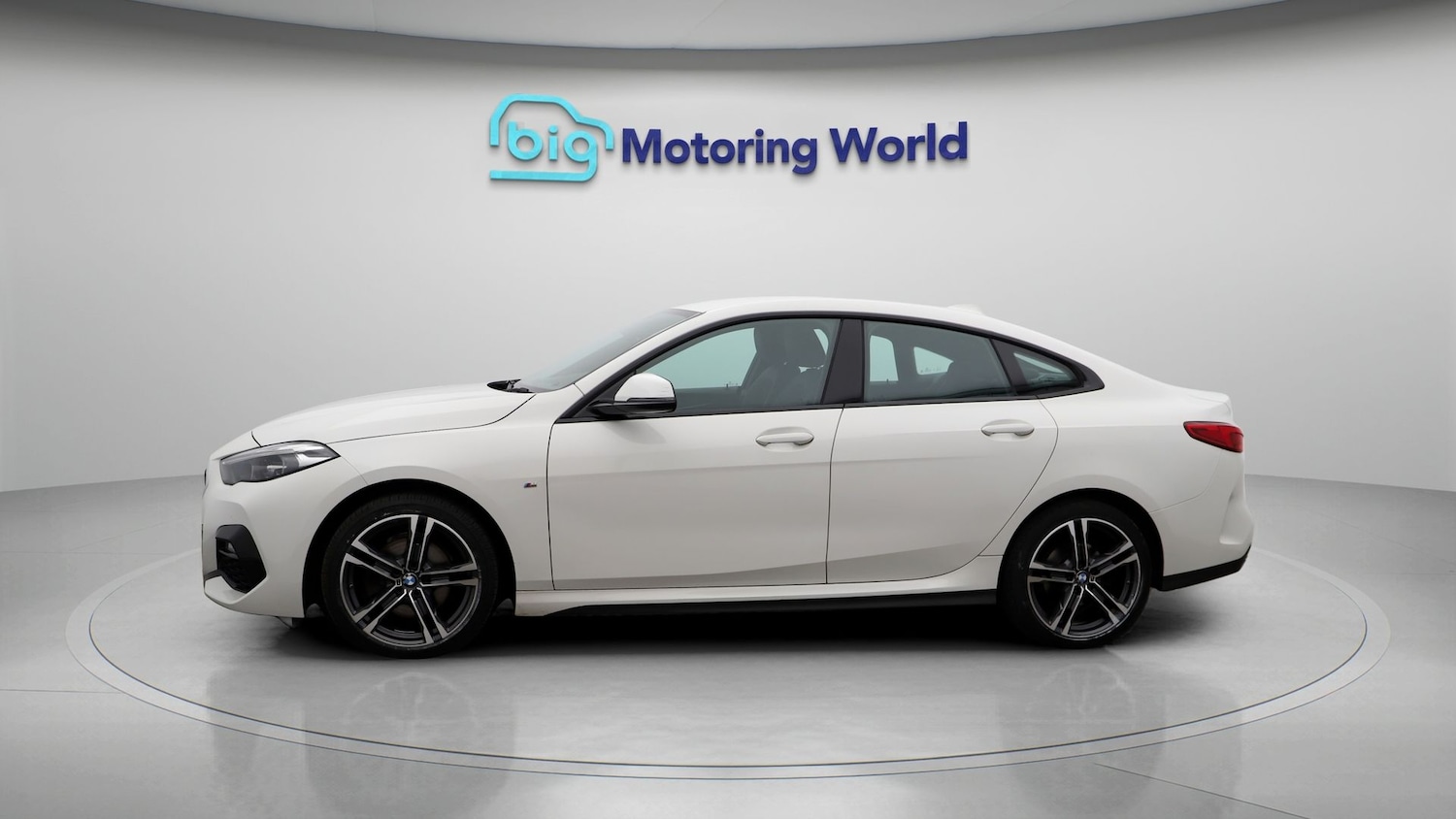 Used BMW 2 Series 2023 for sale - 77555380: Photo 4