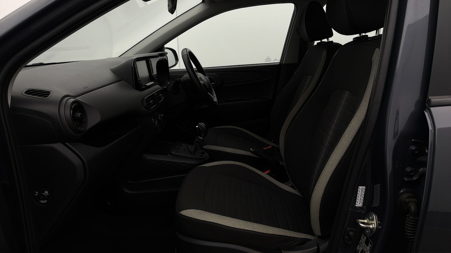 Used Hyundai i10 2024 for sale - 77921118: Photo 13