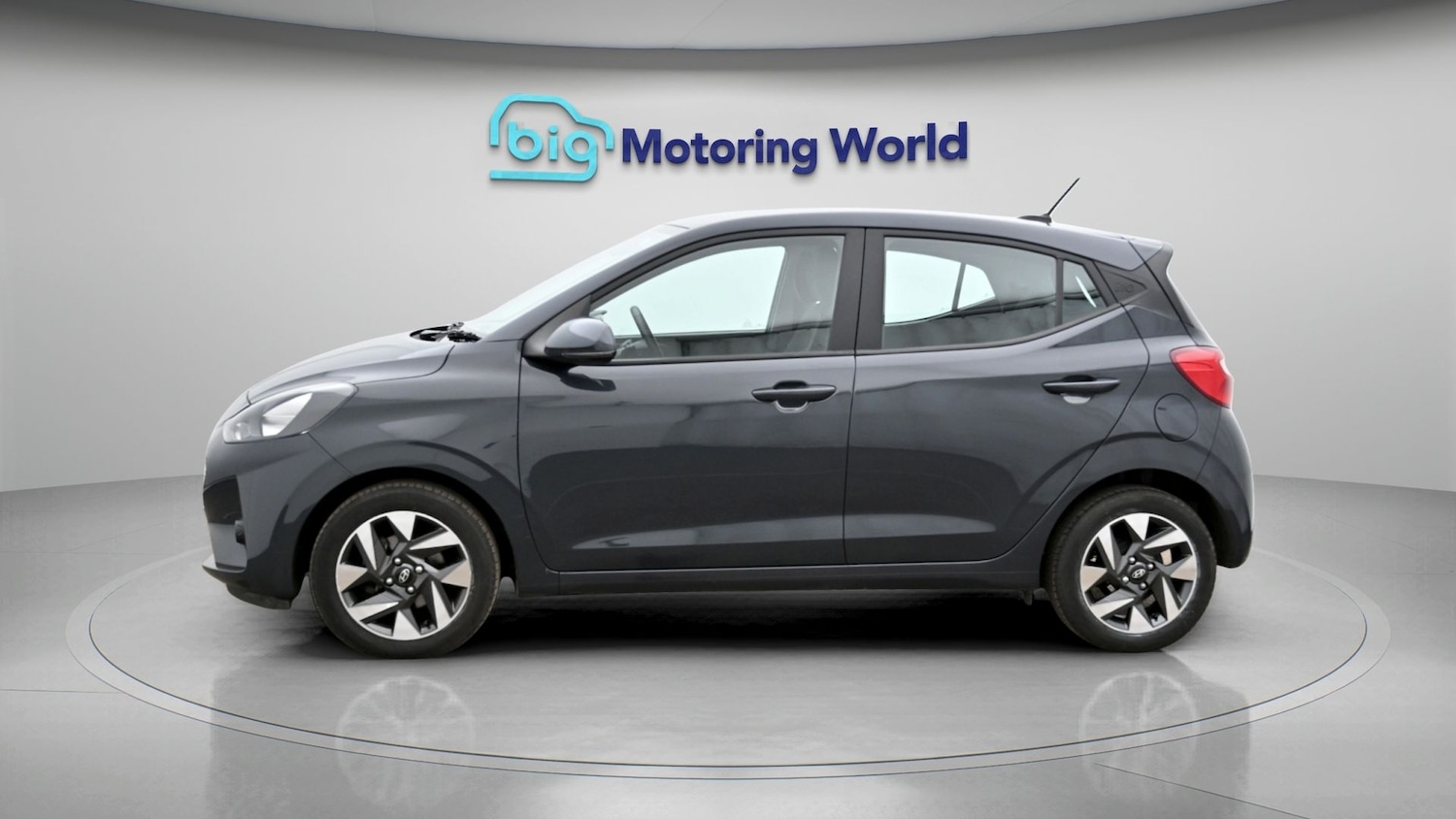 Used Hyundai i10 2024 for sale - 77921118: Photo 4