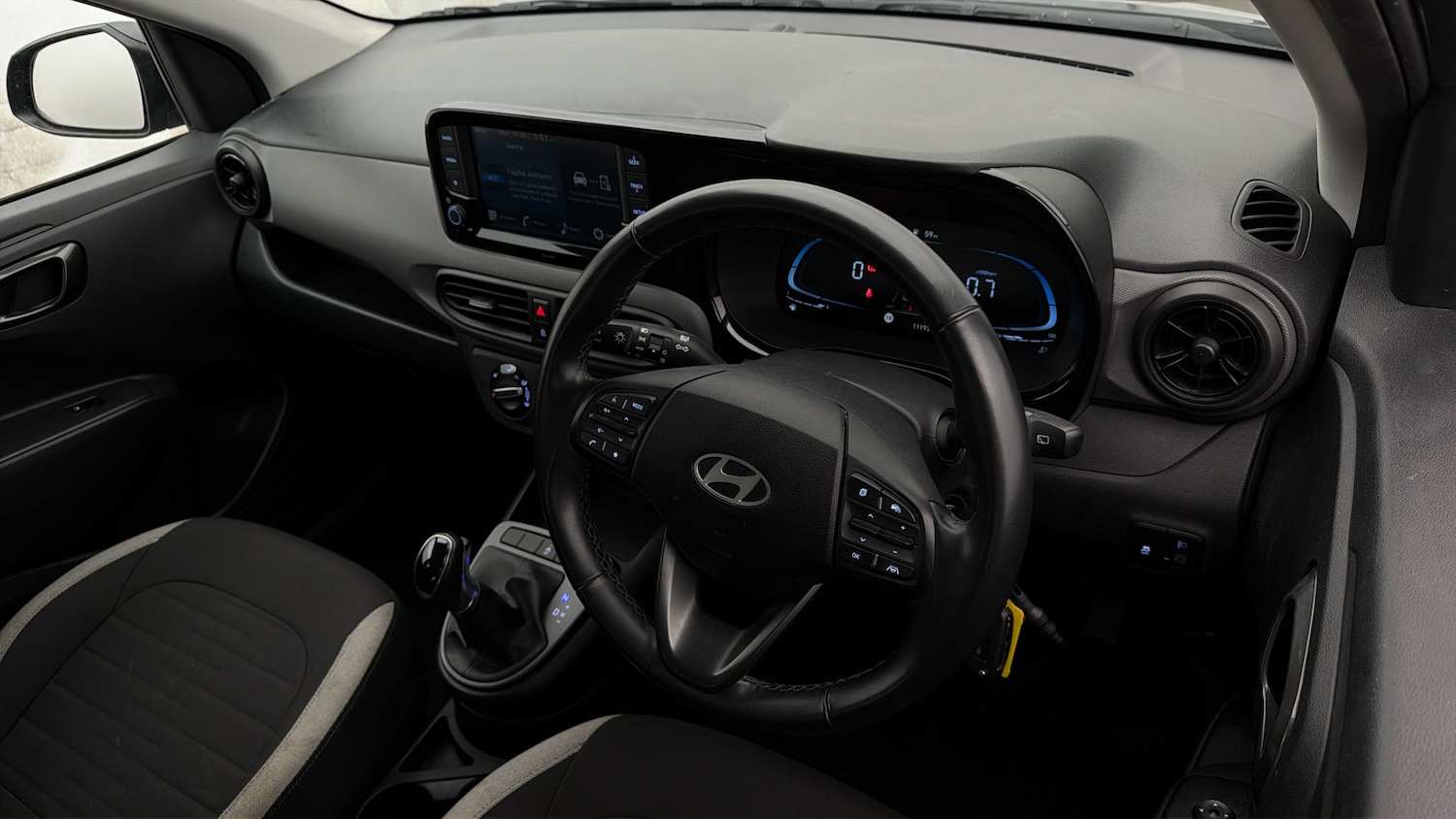 Used Hyundai i10 2024 for sale - 77921118: Photo 9