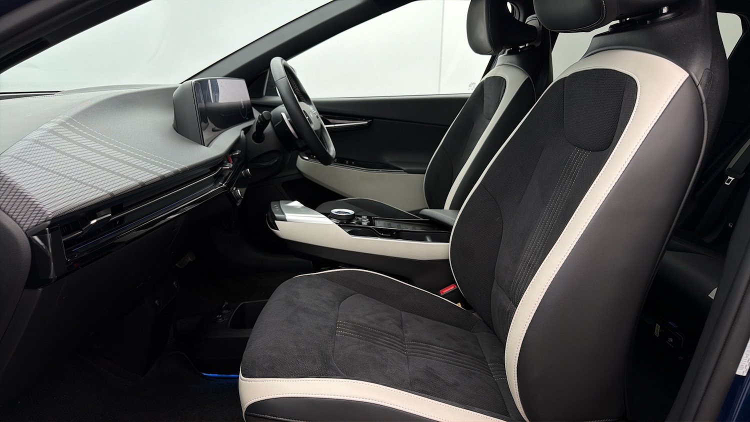 Used Kia EV6 2023 for sale - 78105474: Photo 13