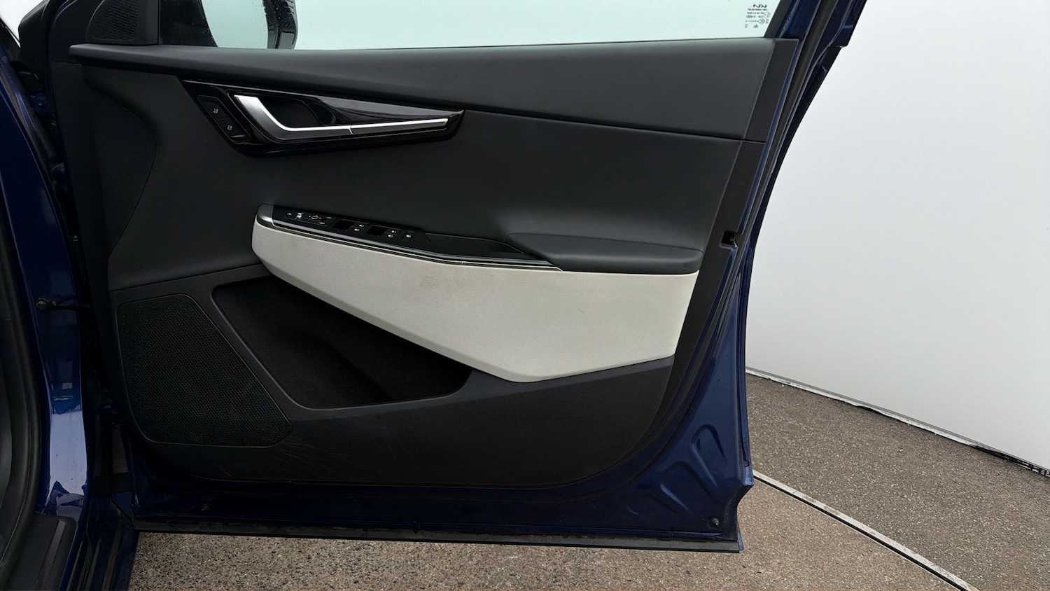 Used Kia EV6 2023 for sale - 78105474: Photo 14