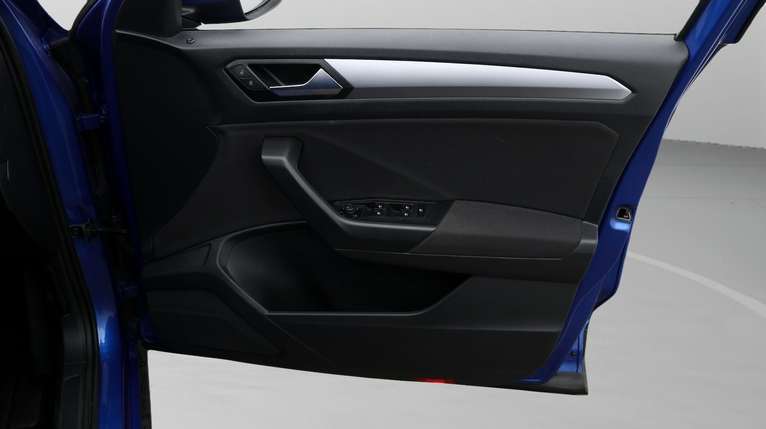 Used Volkswagen T-Roc 2022 for sale - 77384995: Photo 15