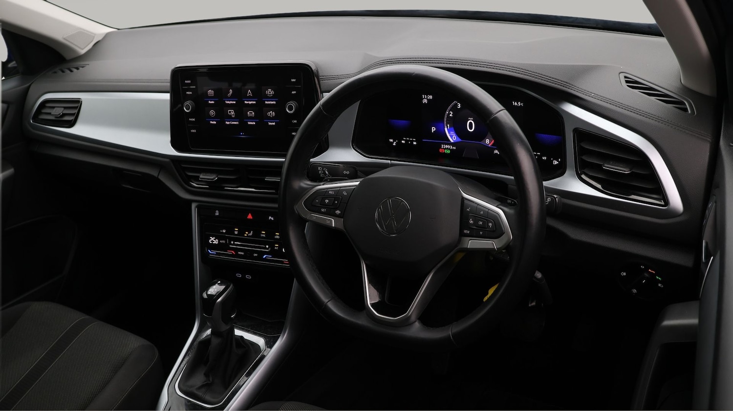 Used Volkswagen T-Roc 2022 for sale - 77384995: Photo 9