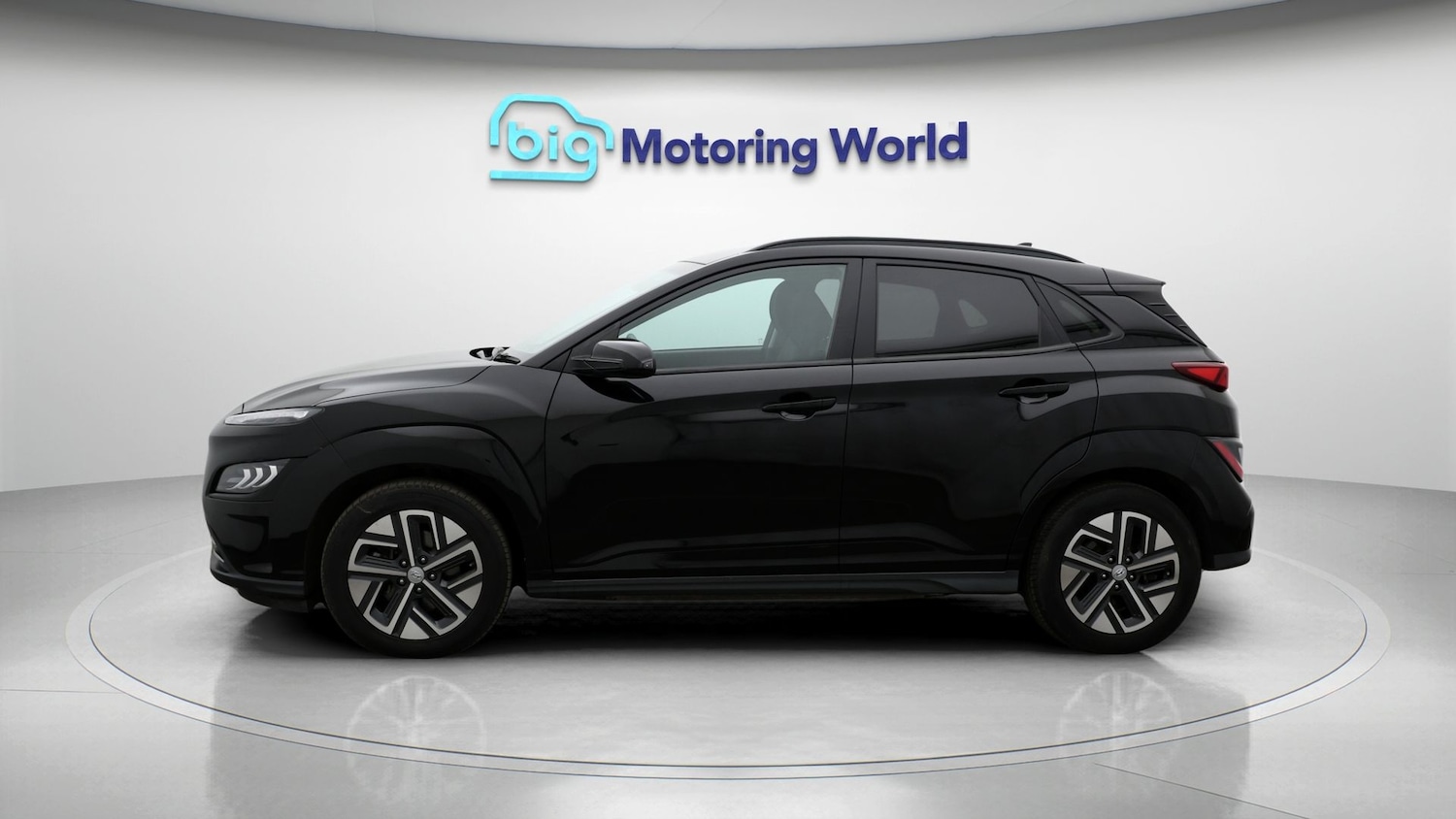 Used Hyundai KONA 2023 for sale - 77416863: Photo 4