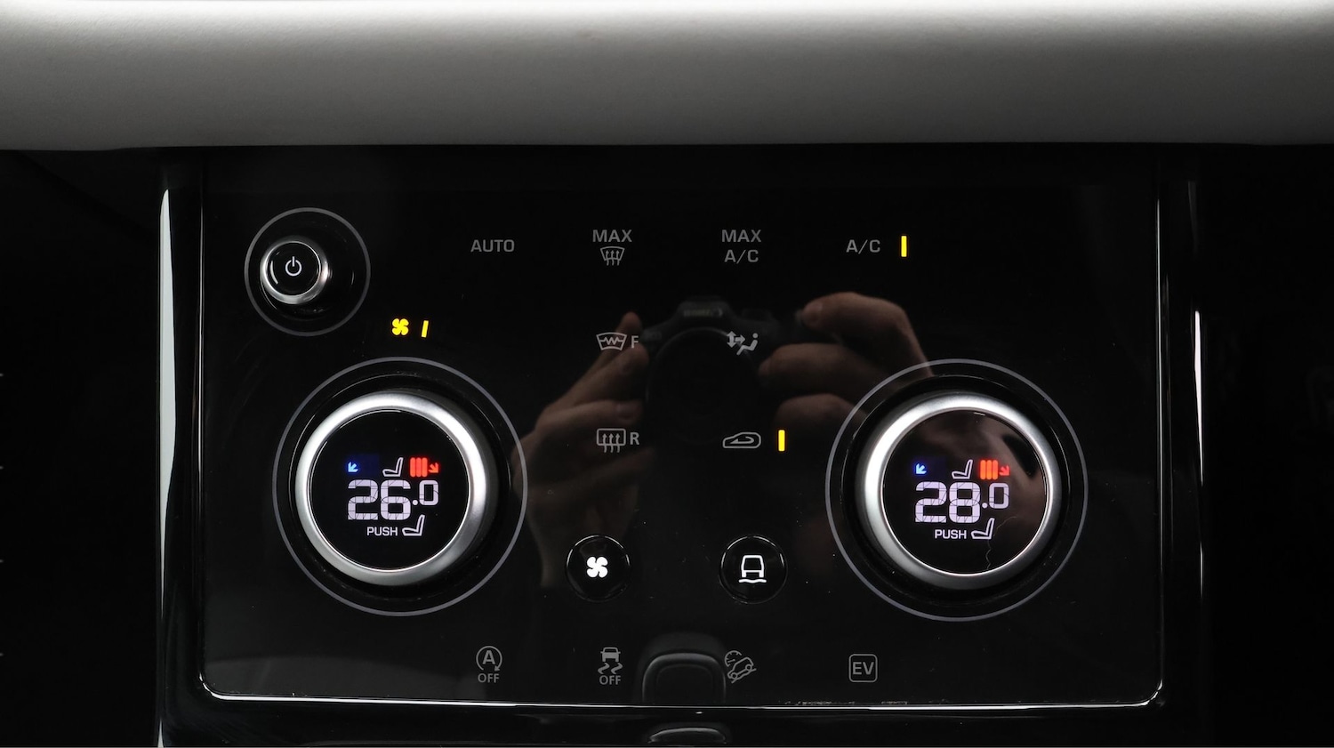 Used Land Rover Range Rover Evoque 2023 for sale - 77460138: Photo 12