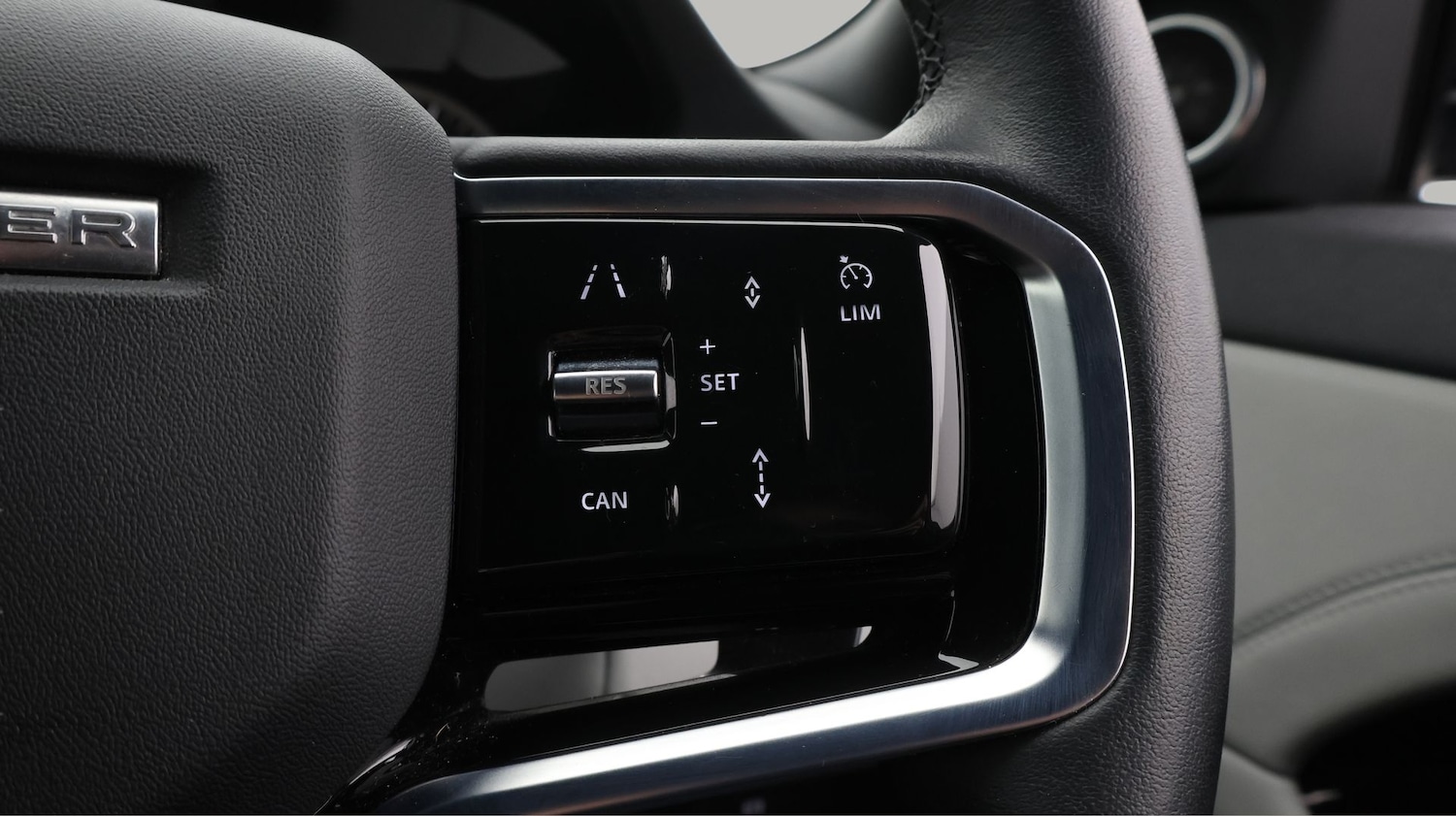 Used Land Rover Range Rover Evoque 2023 for sale - 77460138: Photo 26